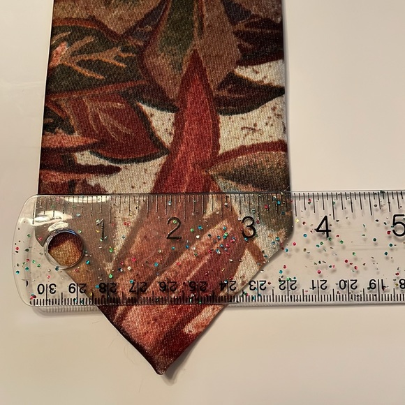 Wembley Necktie’s Ties 2 Abstract & Tropical Retro Necktie - Picture 6 of 7
